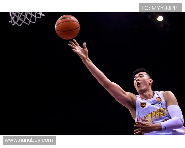 李慕豪：从篮球新星到职业生涯巅峰的励志故事与奋斗历程