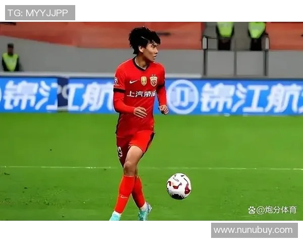 足球明星人品俱佳的榜样是谁他们的故事让人感动不已